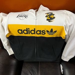 This is a limited edition KOBE BRYANT warm up jacket